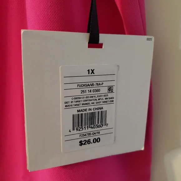 Victoria Beckham for Target ladies plus sleeveless top NWT - Picture 2 of 5